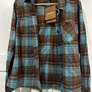 Patagonia Women's Heywood Flannel Shirt - Blue and Brown